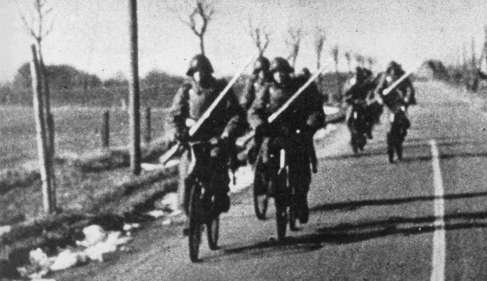 Датская велосипедная пехота. 9 апреля 1940 г.