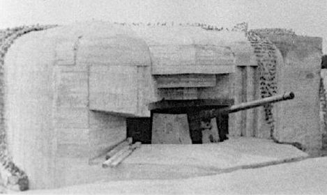 Каземат типа 671для 120-мм орудия. 