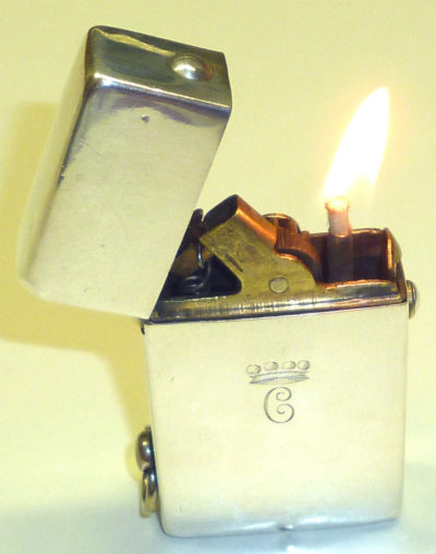 Зажигалки «Imperator» австрийской фирмы Richard kohn, выпускались в 1930-х годах.