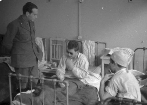 Итальянский госпиталь в Днепропетровске. 1942-1943 гг. 