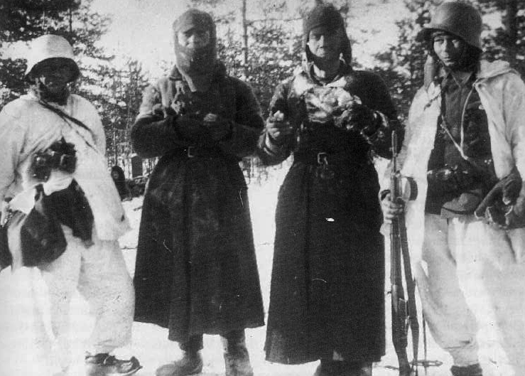 Советские военнопленные в районе Лементи. Декабрь 1939 г.