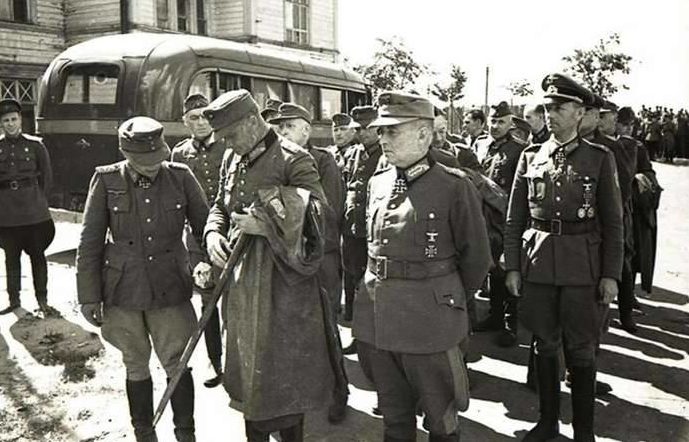 Капитуляция немецкого гарнизона острова Борнхольм советским войскам. 9 мая 1945 г. 
