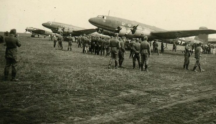 Уманьский военный аэродром. Лето 1942 г. 