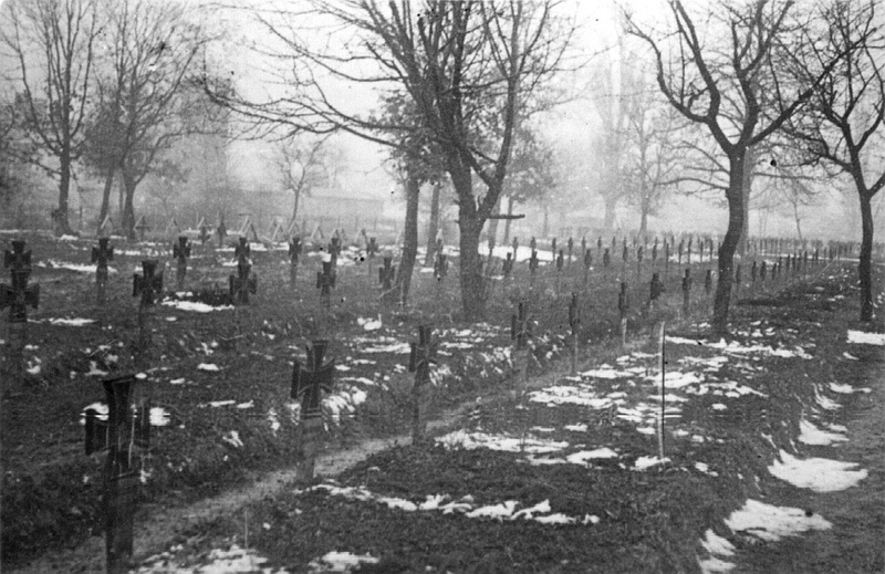 Немецкое кладбище в Виннице. Март 1944 г. 
