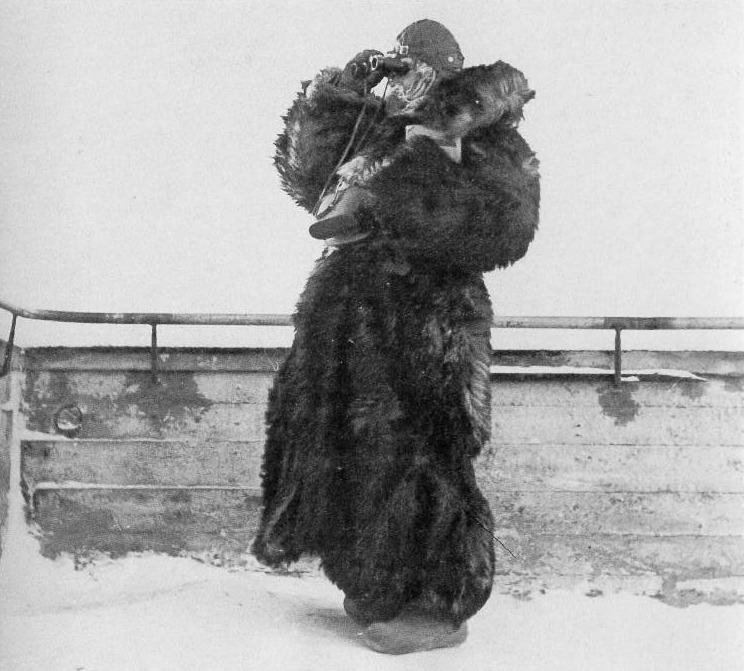 Финская «лотта» на посту ПВО. Январь 1940 г.