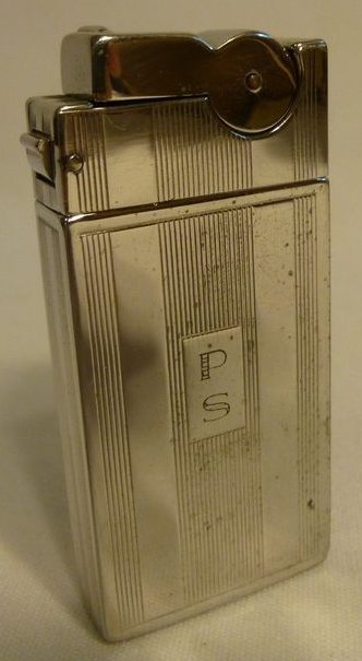 Зажигалки «Ascot» фирмы ASR, выпускались в 1940-х годах. 