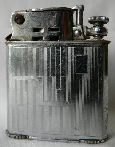 Зажигалки фирмы Abdulla, выпускались с 1933-го года. 