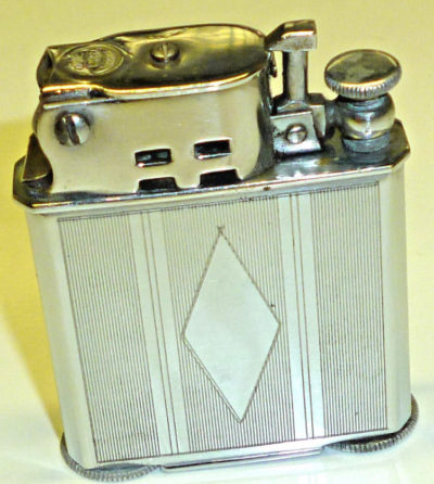 Зажигалки фирмы Abdulla, выпускались с 1933-го года.