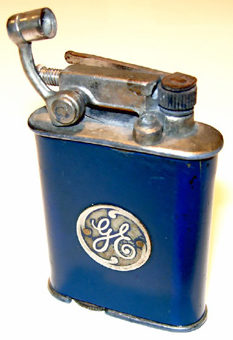 Зажигалки фирмы Bettini Lighter Corporation, выпускались в 1930-х годах. 