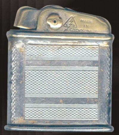 Зажигалки фирмы FORK, выпускались в 1940-м году.