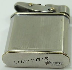Зажигалки фирмы Luxtrik, выпускались в 1930-1940-х годах.