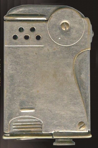 Зажигалка фирмы КВ, выпускалась с 1940-го года.