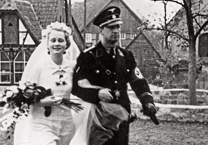 Свадьба шведа из СС. 1942 г. 