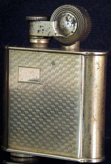 Зажигалки фирмы Massip, выпускались в 1930-х годах.