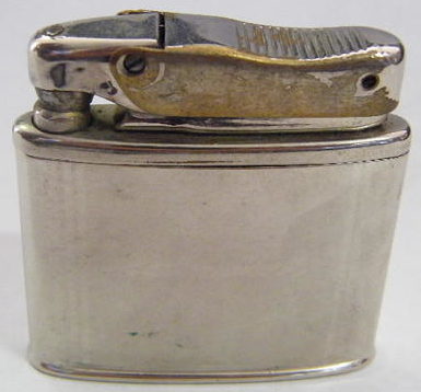 Зажигалки фирмы Bebe, выпускались в 1930-1940-х годах.