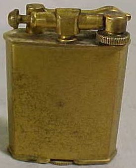 Зажигалки фирмы Mayfair выпускались в 1930-х годах. 