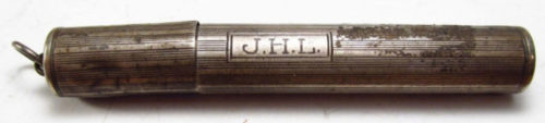 Зажигалки «Redilite» фирмы Brown & Bigelow, выпускались в 1930-1940-х годах.