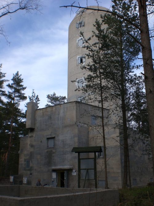 Башня управления огнем батареи «Шлезвиг-Гольштейна».
