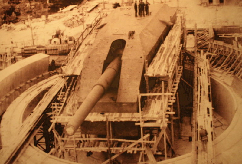 Строительство позиции для 406-мм орудия. 1940 г.