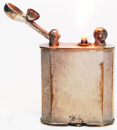 Зажигалки фирмы MEB, выпускались в 1930-х годах. 