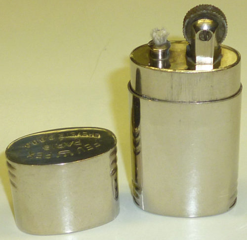 Зажигалки фирмы Dandy-Feurex, выпускались в 1930-1940-х годах.