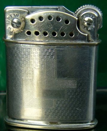 Зажигалки фирмы Dandy-Feurex, выпускались в 1930-1940-х годах. 