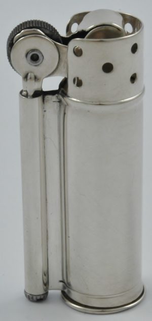Зажигалки «Service» фирмы Dunhill, выпускались с 1940-го года.