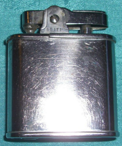 Зажигалки фирмы Elite, выпускались в 1940-1950-х годах.