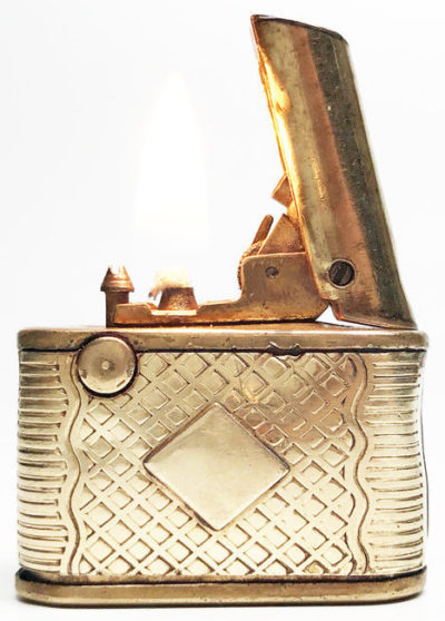 Зажигалки фирмы Regel, выпускались в 1930-1940-х годах.