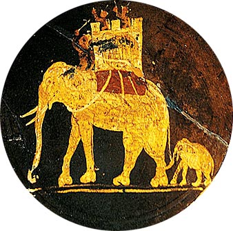 Блюдо в этрусском стиле с изображением боевых слонов. Древний Рим, III век н. э.