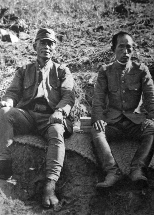 Японские солдаты, окопавшиеся на захваченных сопках Заозёрная и Безымянная. 1938 г.