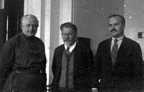 Калинин, Енукидзе и Молотов на заседании III Всесоюзного съезда Советов. Январь 1925 г. 