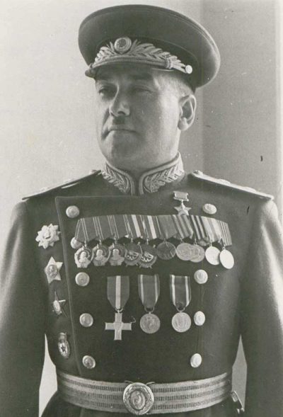 Выпускник «Камы» - С. М. Кривошеин - генерал-лейтенант танковых войск.