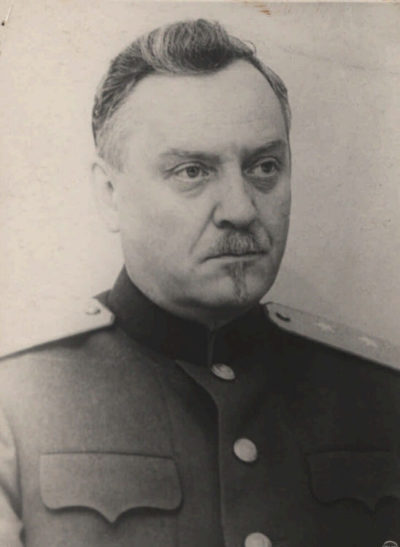 Генерал-лейтенант Булганин. 1943 г.