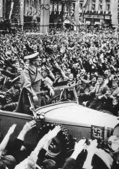 Гитлер в Праге. 15 марта 1939 г.