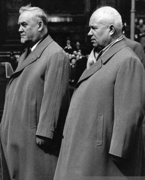 Булганин и Хрущев в Лондоне. 1956 г.