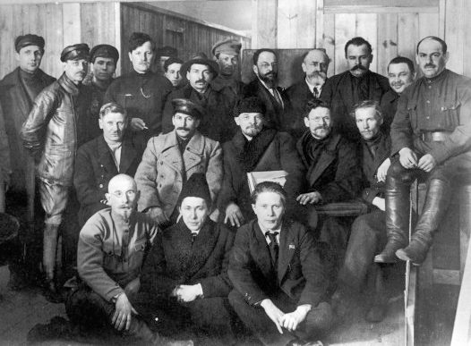 М. И. Калинин среди делегатов VIII съезда РКП(б). Февраль 1919 г.