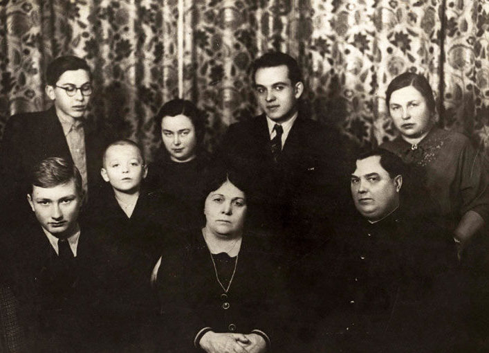 Маленков в кругу семьи. 1959 г.