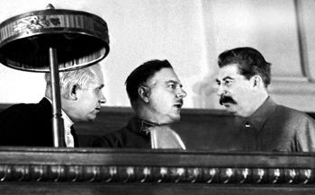 VIII съезд Советов: Никита Хрущев, Климент Ворошилов, Иосиф Сталин. 1936 г.