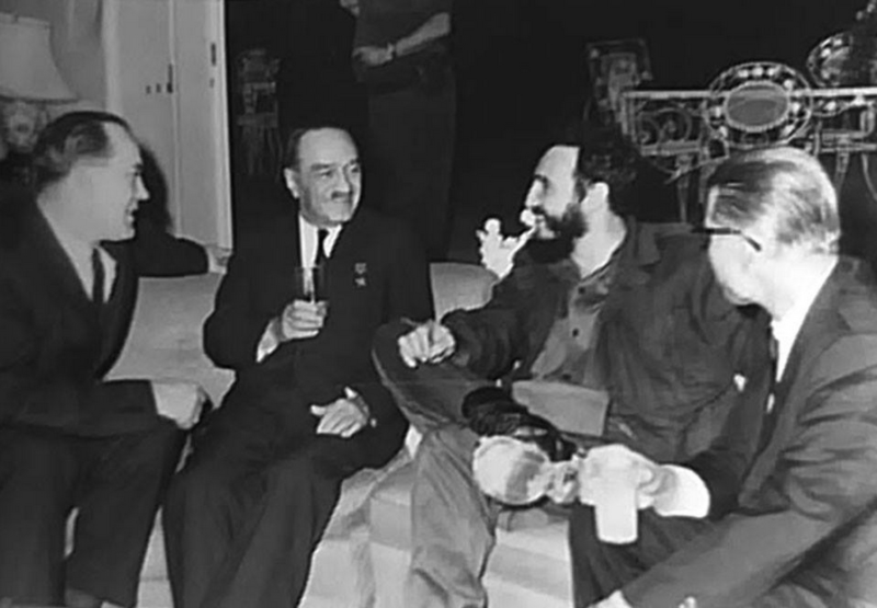 Анастас Микоян и Фидель Кастро. Гавана, 1962 г.