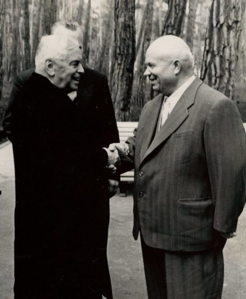Премьер-министр Новой Зеландии Вальтер Нэш и Никита Хрущев. Апрель 1960 г.