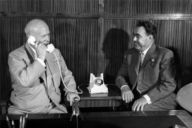 Никита Хрущев и Леонид Брежнев.1962 г.