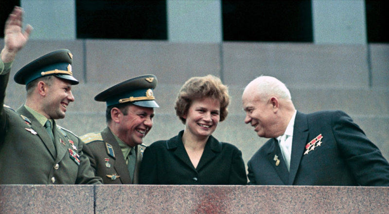Юрий Гагарин, Павел Попович, Валентина Терешкова и Никита Хрущёв. 1963 г.