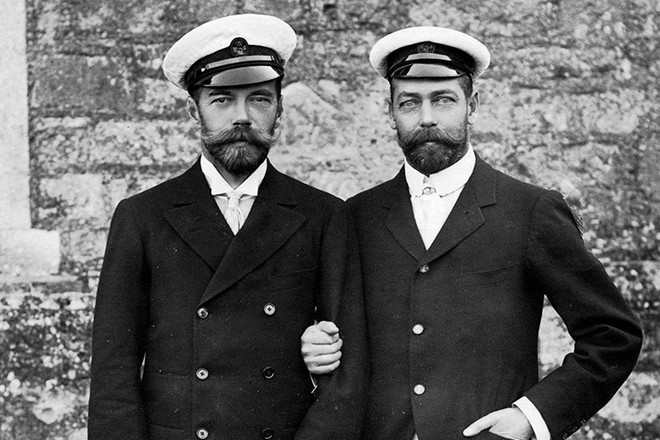 Двоюродные братья Георг V и Николай II. 
