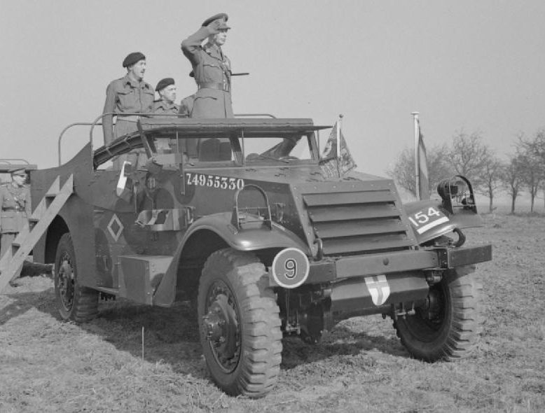 Король на «экскурсии» в 1-й воздушно-десантной дивизию Март 1944 г.