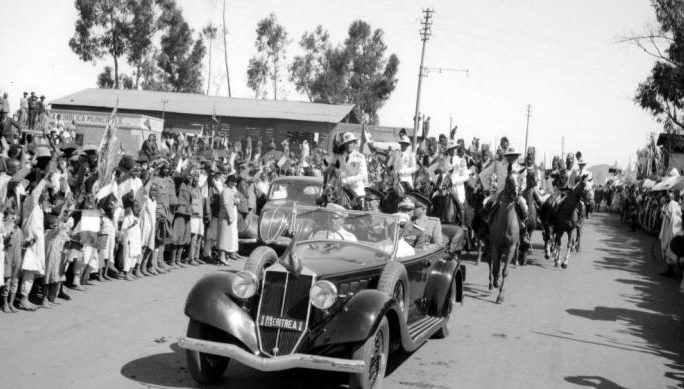 Визит Муссолини в Восточную Африку. 1937 г.