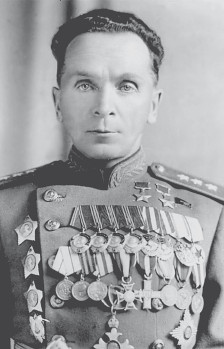 Батов Павел Иванович (01.05.1897—19.04.1985)