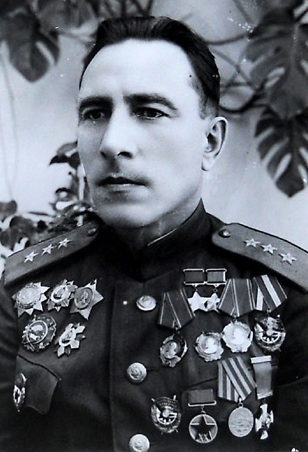 Катуков Михаил Ефимович (17.09.1900—08.06.1976)