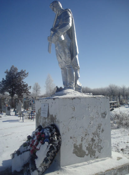 ст-ца. Андреевская Калининского р-на. Памятник на братской могиле советских воинов.