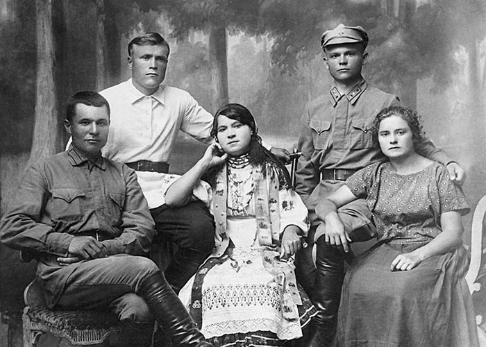 Ватутин с семьей. 1934 г.